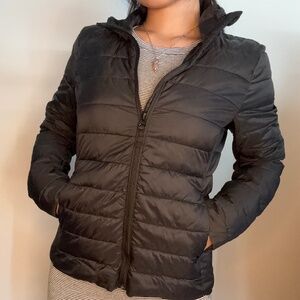 Old Navy Active Black Puffer Jacket